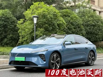 Nio ET7 · 2023 год