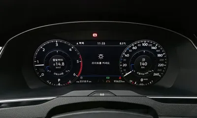 Volkswagen Passat 2018, 95623 км, за 11039.14 USD - фото 8
