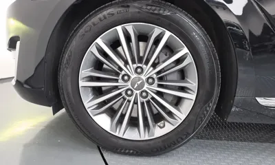 Genesis EQ900 2017, 229947 км, за 6830.61 USD