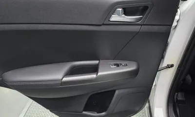 Kia Sportage 2018, 131856 км, за 7218.54 USD - фото 18
