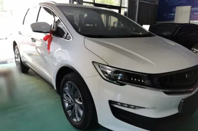 Geely Auto Jiajie 2021, 28700 км, за 9775 USD