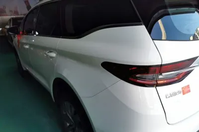 Geely Auto Jiajie 2021, 28700 км, за 9775 USD