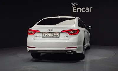 Hyundai Sonata 2015, 133034 км, за 4495.12 USD