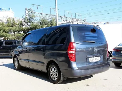 Hyundai Starex 2016, 224337 км, за 4096.46 USD