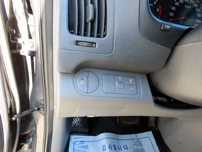 Hyundai Starex 2016, 224337 км, за 4096.46 USD - фото 12