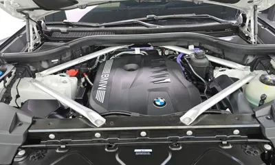 BMW X5 2025, 6035 км, за 85991.86 USD - фото 6