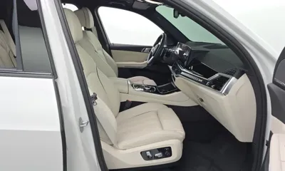 BMW X5 2025, 6035 км, за 85991.86 USD - фото 26