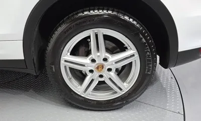 Porsche Cayenne 2014, 45117 км, за 16251.7 USD