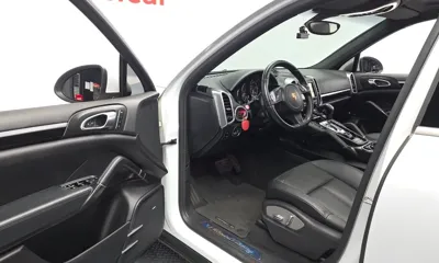 Porsche Cayenne 2014, 45117 км, за 16251.7 USD - фото 10