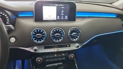 Kia Stinger 2018, 82000 км, за 8859.94 USD - фото 12