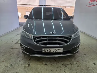 Kia Canival · 2016 год