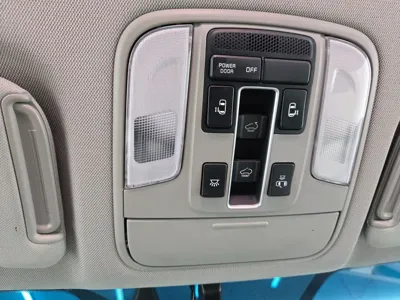 Kia Canival 2016, 189604 км, за 6082.97 USD - фото 18
