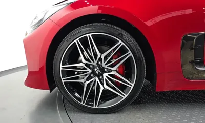 Kia Stinger 2021, 46860 км, за 24380.57 USD