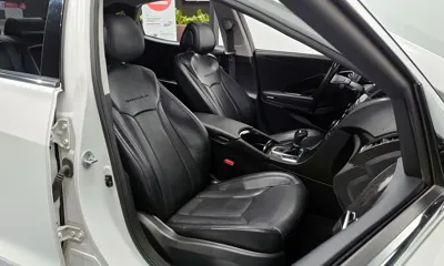 Hyundai Grandeur 2016, 182489 км, за 3896.7 USD - фото 10
