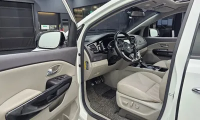 Kia Canival 2017, 102489 км, за 6564.26 USD - фото 10