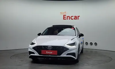 Hyundai Sonata 2020, 106613 км, за 11230.84 USD