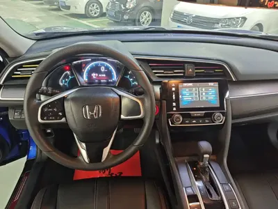 Honda Civic 2019, 110000 км, за 8799.12 USD - фото 6