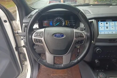 Ford Everest 2017, 29200 км, за 11246 USD - фото 10