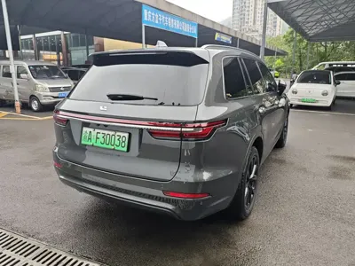 Li Auto Li ONE 2021, 87800 км, за 15273.39 USD - фото 9