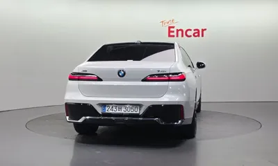 BMW 7-Series 2024, 35825 км, за 73457.69 USD