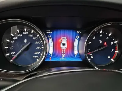 Maserati Quattroporte 2014, 96155 км, за 14966.52 USD - фото 6