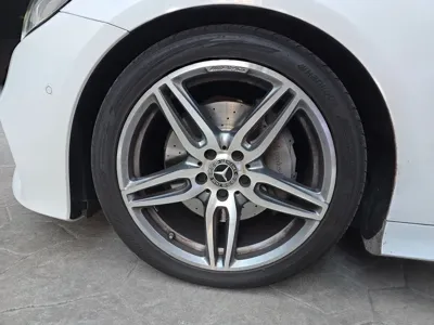 Mercedes-Benz E-Class 2018, 50600 км, за 31053.84 USD