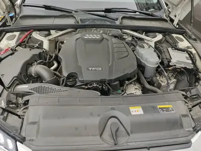 Audi A4L 2022, 91800 км, за 18245.67 USD - фото 10