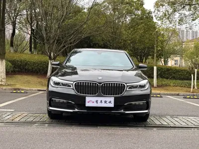 BMW 7 Series 2017, 140000 км, за 21727.42 USD
