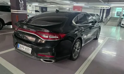 Hyundai Grandeur 2018, 123700 км, за 8527.24 USD
