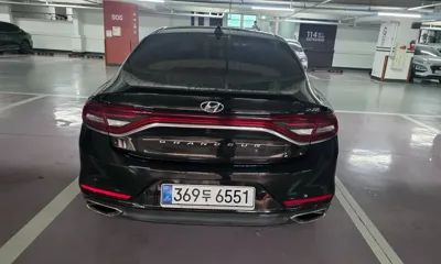 Hyundai Grandeur 2018, 123700 км, за 8527.24 USD