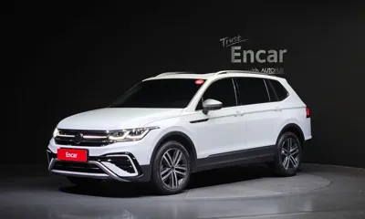 Volkswagen Tiguan · 2022 год