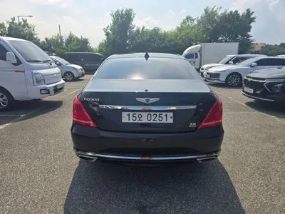Genesis EQ900 2017, 136000 км, за 15606.31 USD