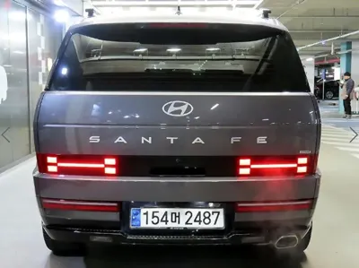 Hyundai Santafe 2024, 35501 км, за 22475.58 USD