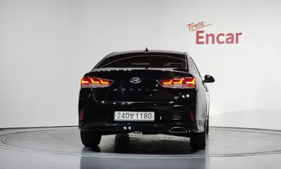 Hyundai Sonata 2019, 84564 км, за 8599.35 USD