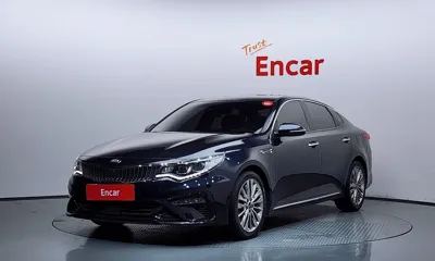 Kia K5 · 2019 год