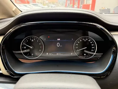 Buick GL8 2023, 88000 км, за 17627.67 USD