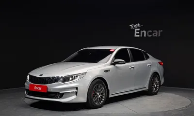 Kia K5 · 2016 год