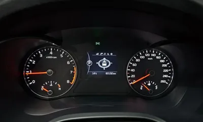 Kia K5 2016, 60132 км, за 6937.56 USD - фото 8