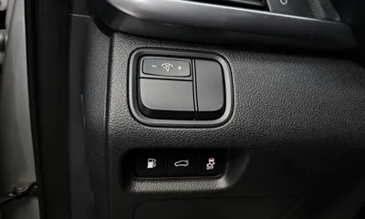 Kia K5 2016, 60132 км, за 6937.56 USD - фото 13