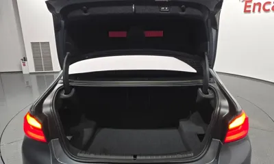 BMW 5-Series 2017, 74431 км, за 17516.44 USD - фото 31