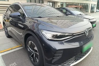 Volkswagen ID.4 Crozz 2024, 32700 км, за 15880 USD