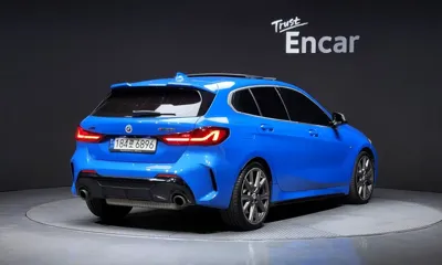 BMW 1-Series 2022, 62702 км, за 21737.69 USD