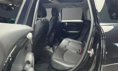 MINI Cooper 2018, 58582 км, за 9751.02 USD - фото 12