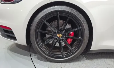 Porsche 911 2023, 31016 км, за 126690.3 USD