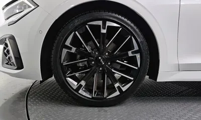 Kia K5 2024, 7095 км, за 19154.28 USD