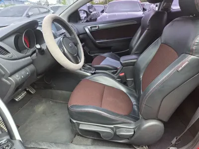 Kia Porte 2012, 116773 км, за 2225.29 USD