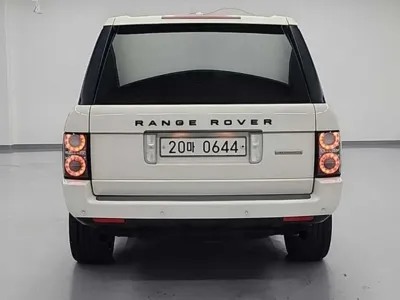 Land Rover Range Rover 2010, 131059 км, за 11655.92 USD