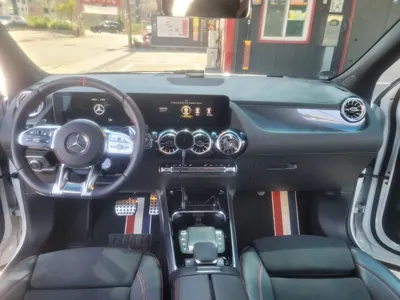 Mercedes-Benz GLA-Class 2022, 32000 км, за 27842.86 USD - фото 10