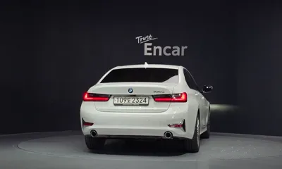 BMW 3-Series 2020, 30492 км, за 18136.9 USD - фото 4