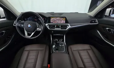 BMW 3-Series 2020, 30492 км, за 18136.9 USD - фото 7